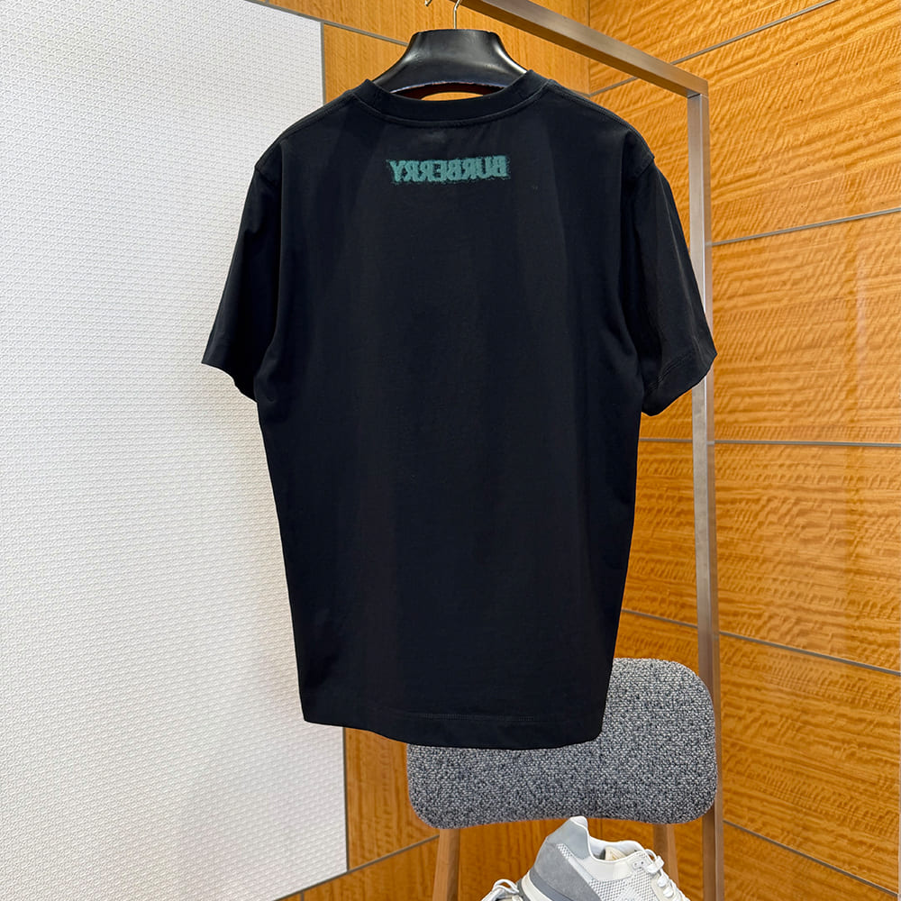 Bv*b*rry UNISEX SHIRT(size:S|M|L|XL)