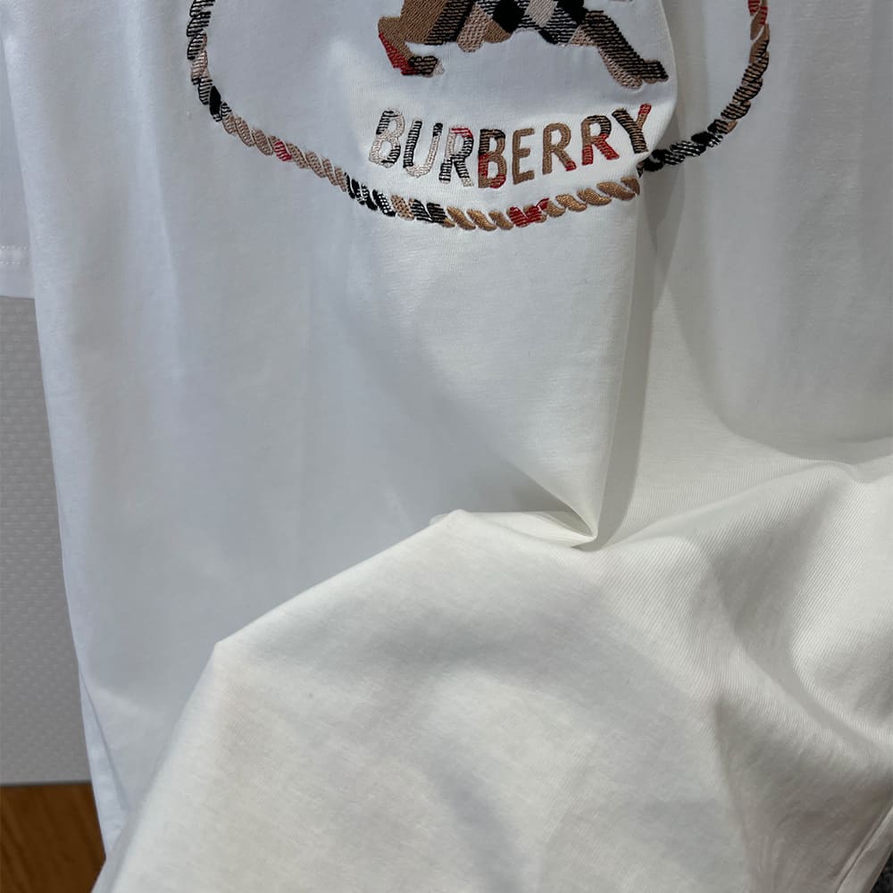 Bv*b*rry UNISEX SHIRT(size:S|M|L|XL)