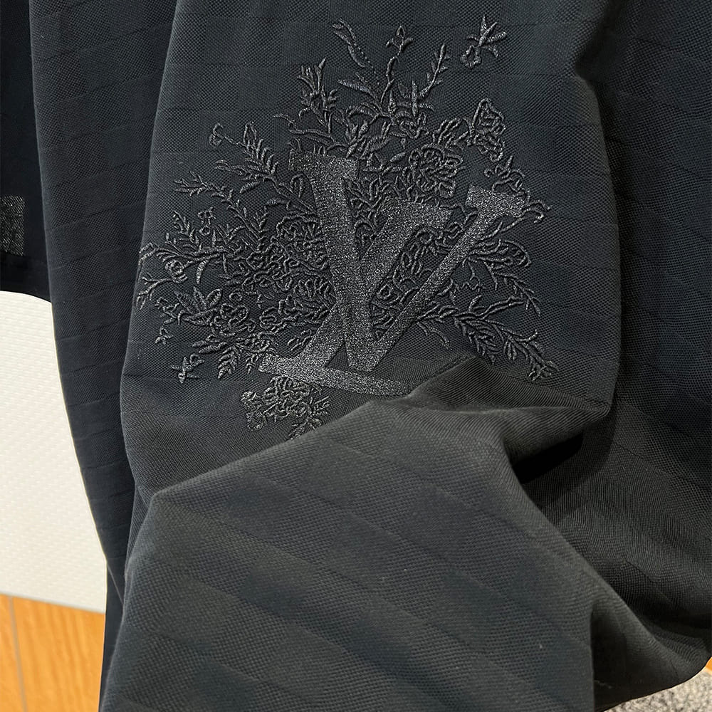 LV UNISEX SHIRT(size:S|M|L|XL)