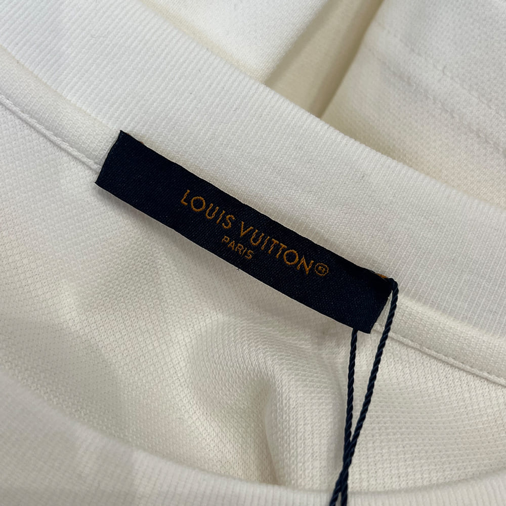 LV UNISEX SHIRT(size:XS|S|M|L)