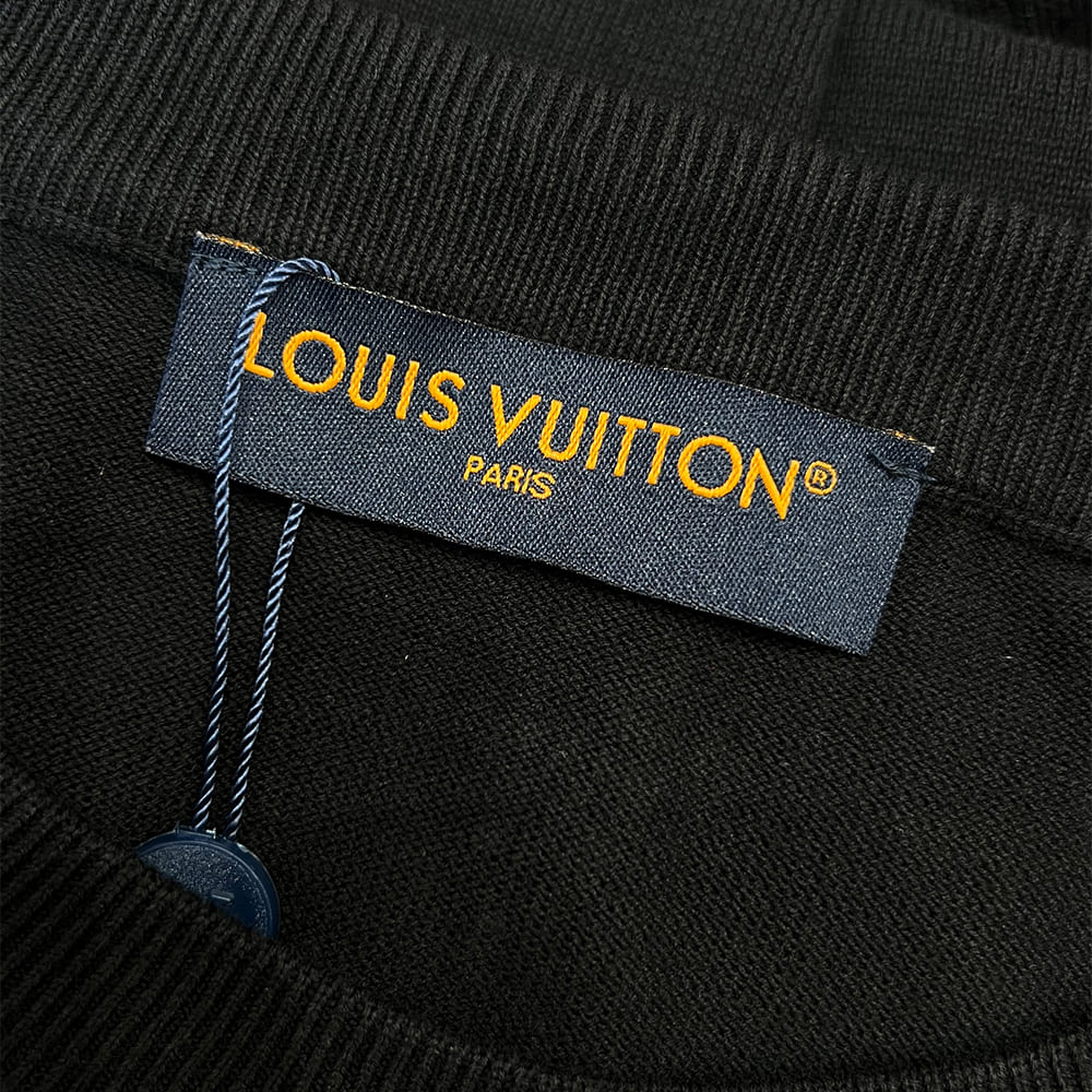 LV UNISEX SHIRT(size:S|M|L|XL)