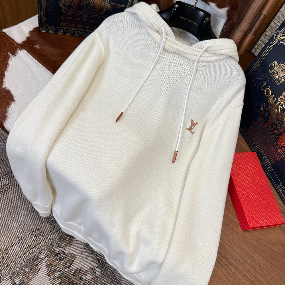 LV UNISEX SHIRT(size:S|M|L|XL)