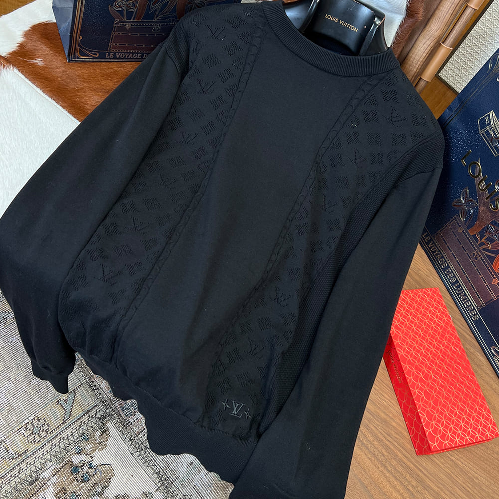 LV UNISEX SHIRT(size:S|M|L|XL)