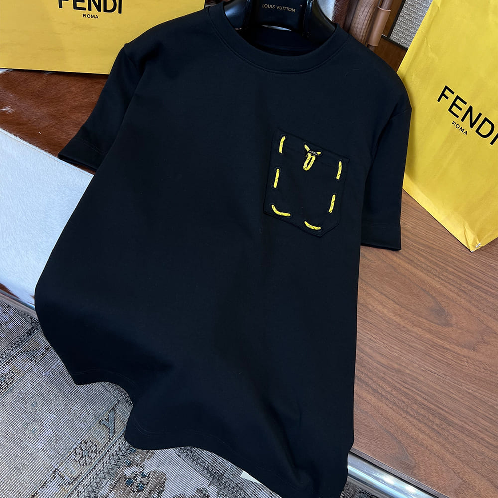 F**di UNISEX SHIRT(size:S|M|L|XL)
