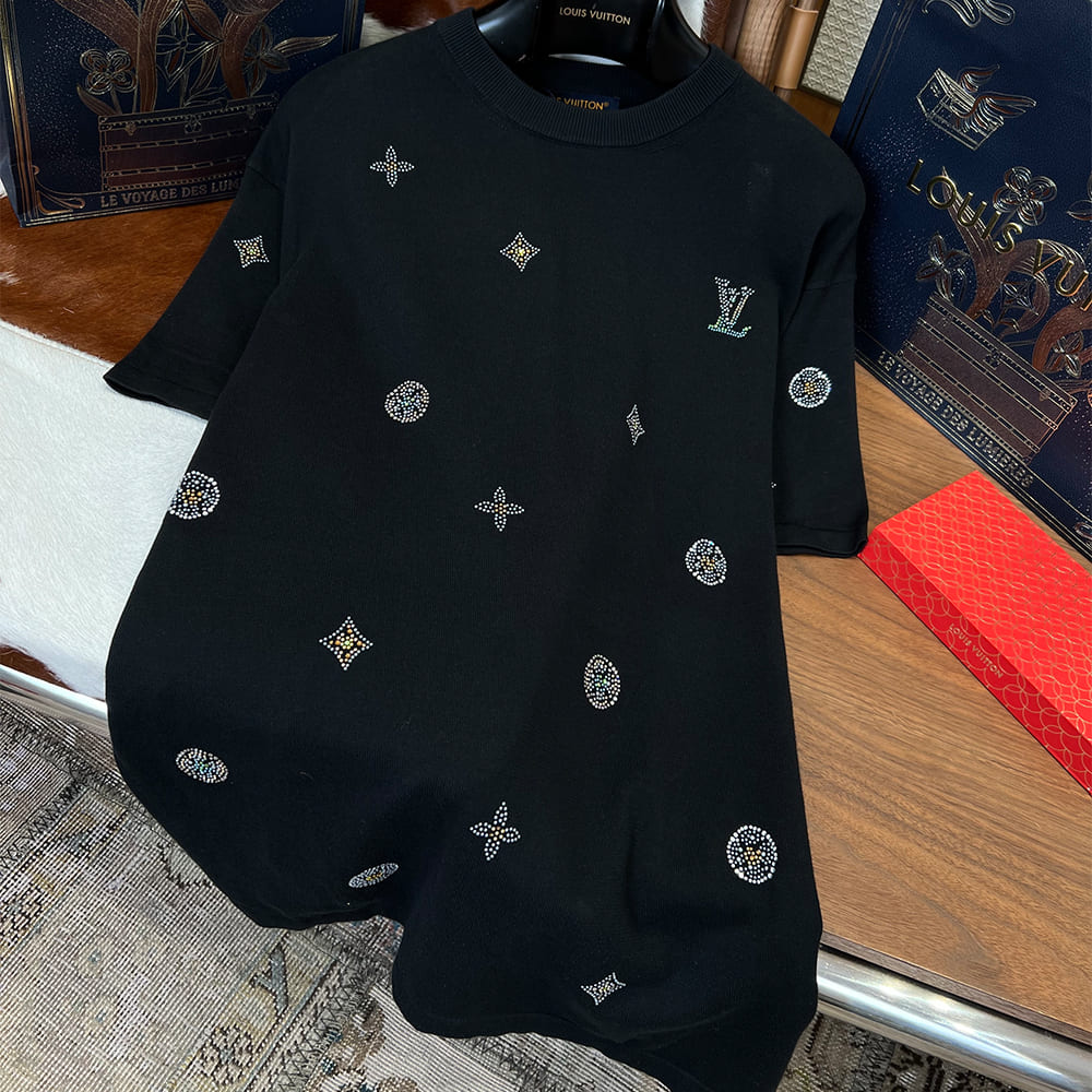 LV UNISEX SHIRT(size:S|M|L|XL)