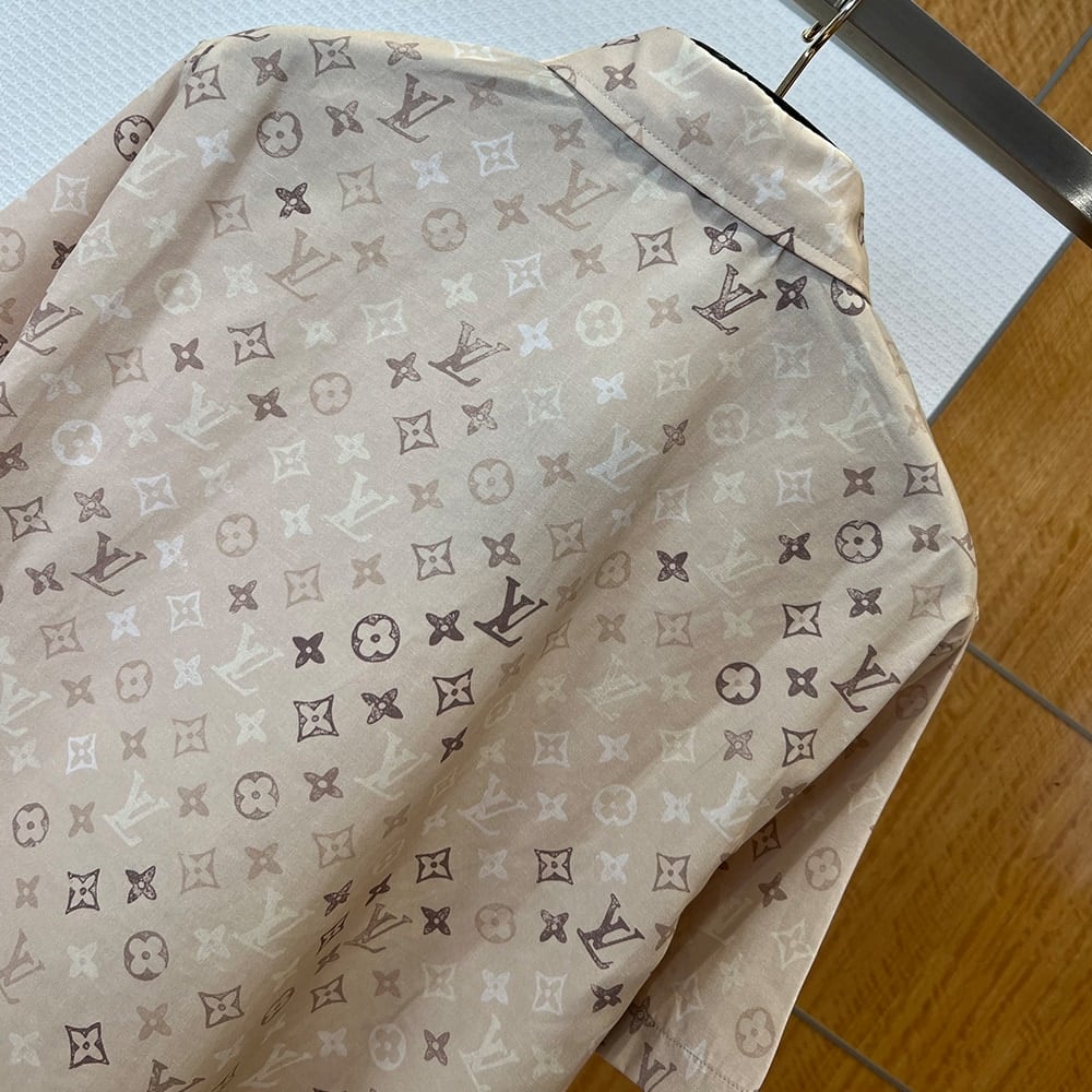 LV UNISEX SHIRT (size:S|M|L|XL)