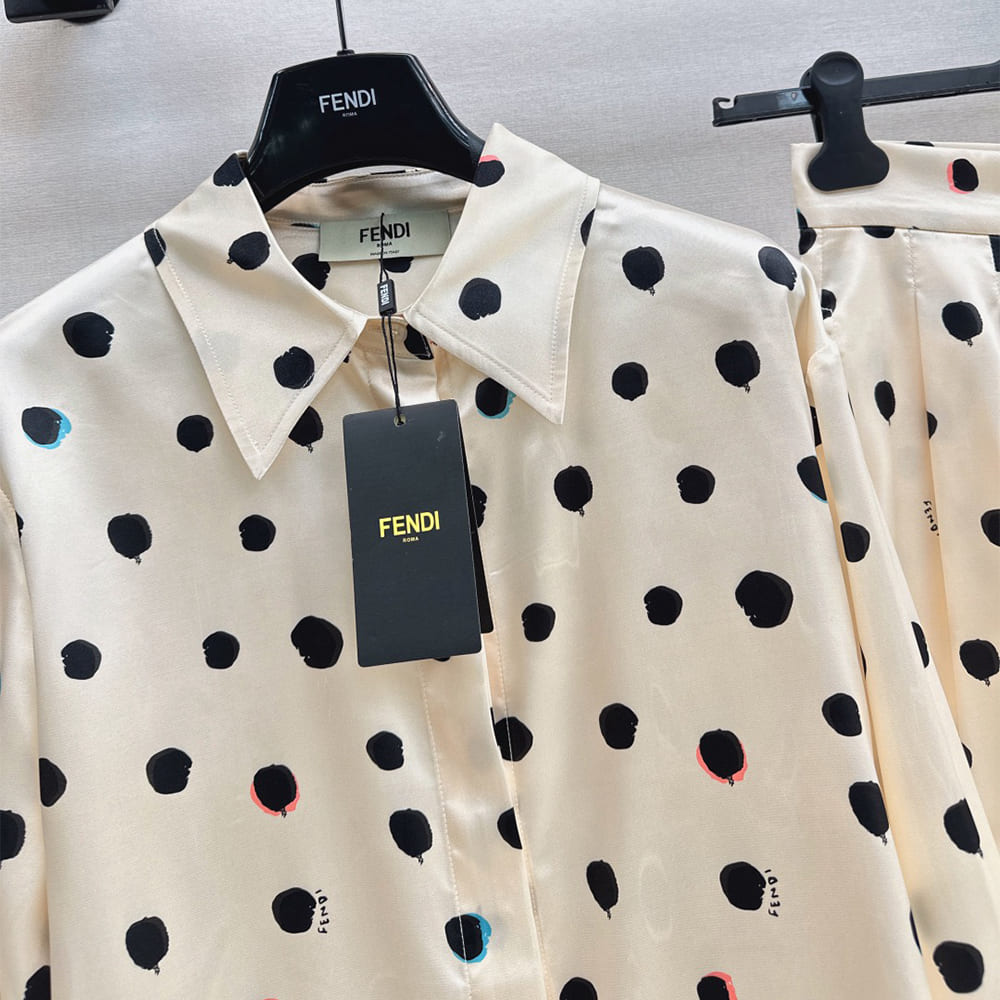 F**di WOMEN SUIT(size:S|M|L)