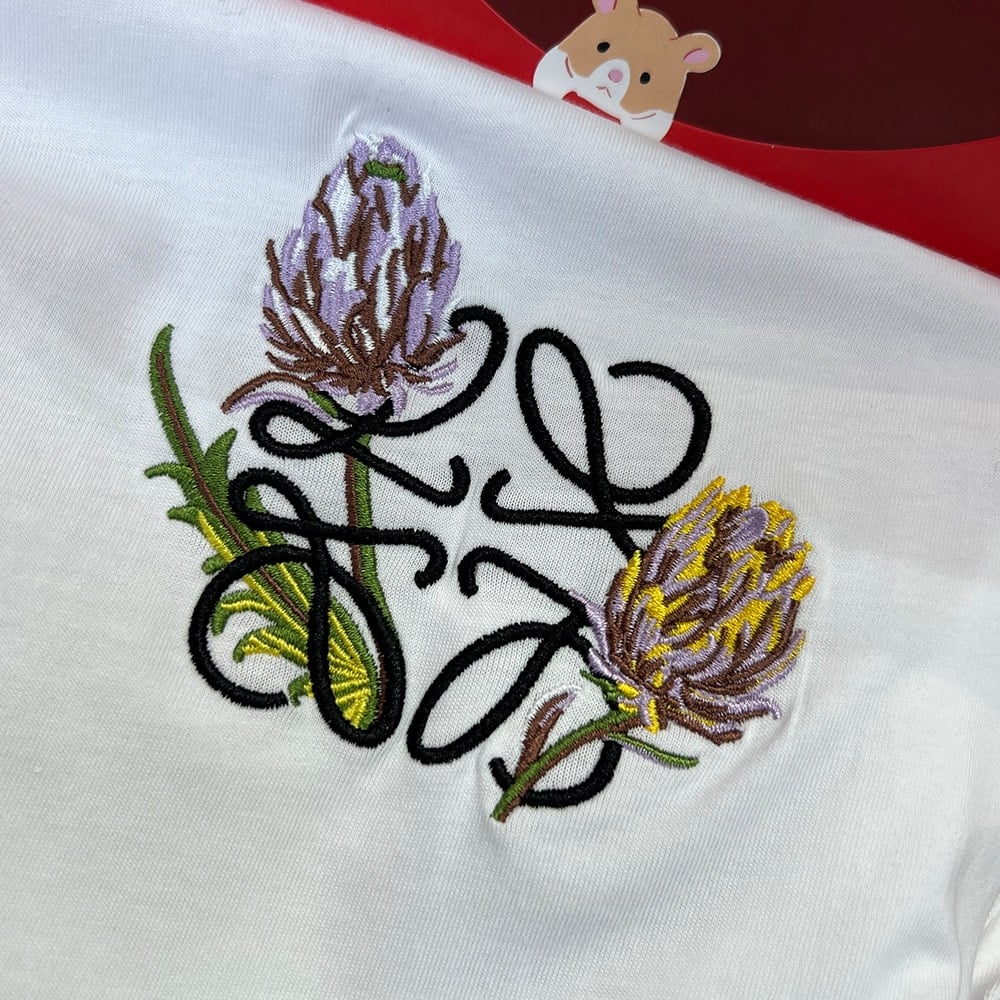 L0ew* UNISEX SHIRT (size:XS|S|M|L)