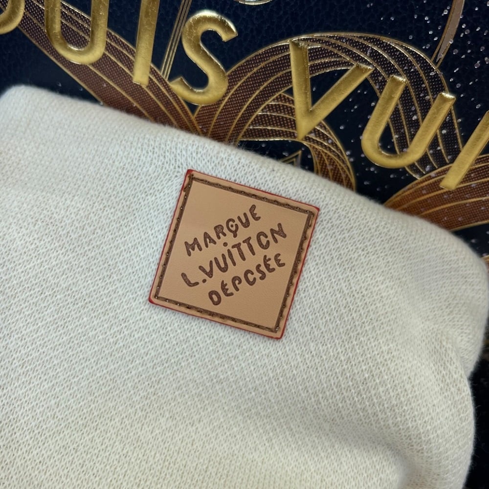 LV UNISEX SHIRT (size:S|M|L|XL)