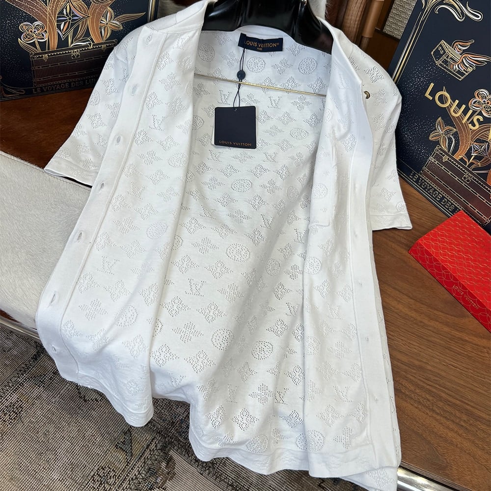 LV UNISEX SHIRT(size:S|M|L|XL)
