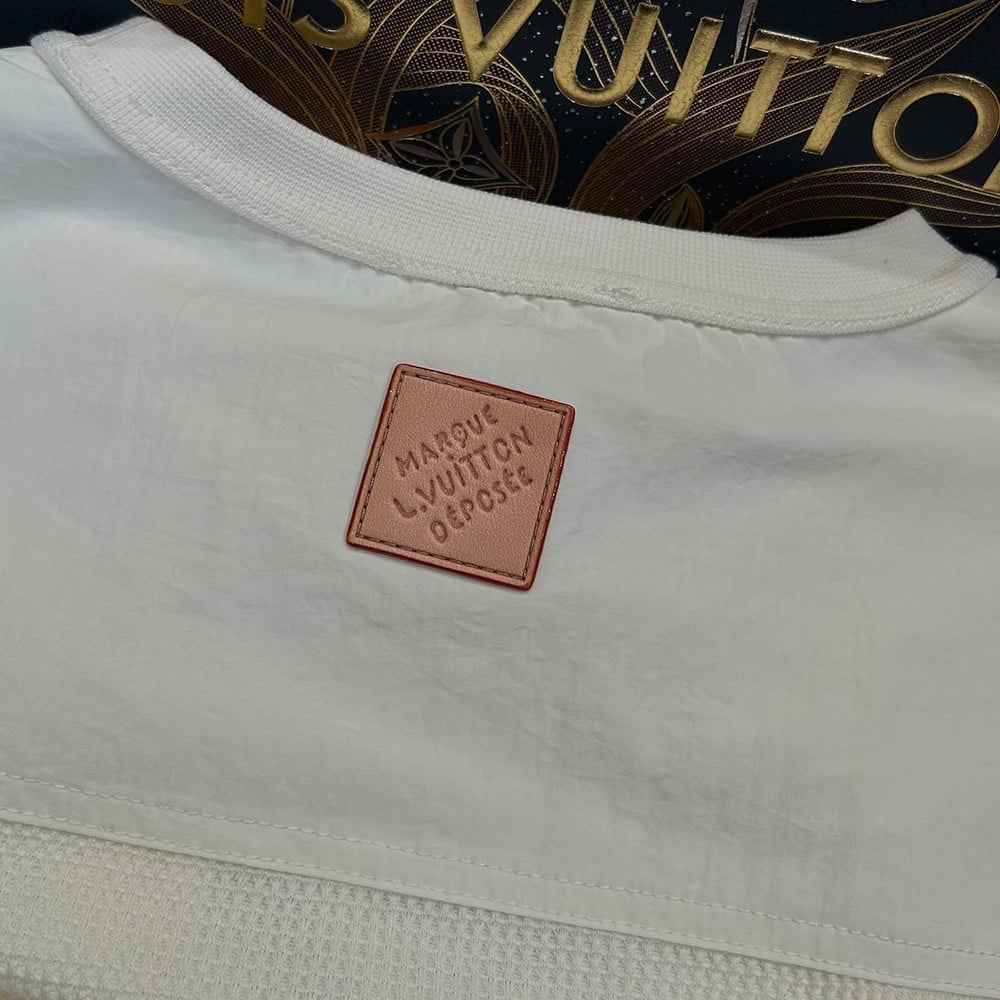 LV UNISEX SHIRT(size:S|M|L|XL)