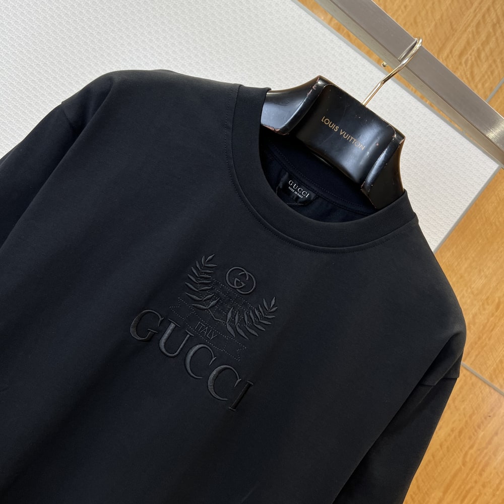 Gvc*1 UNISEX SHIRT(size:XS|S|M|L)