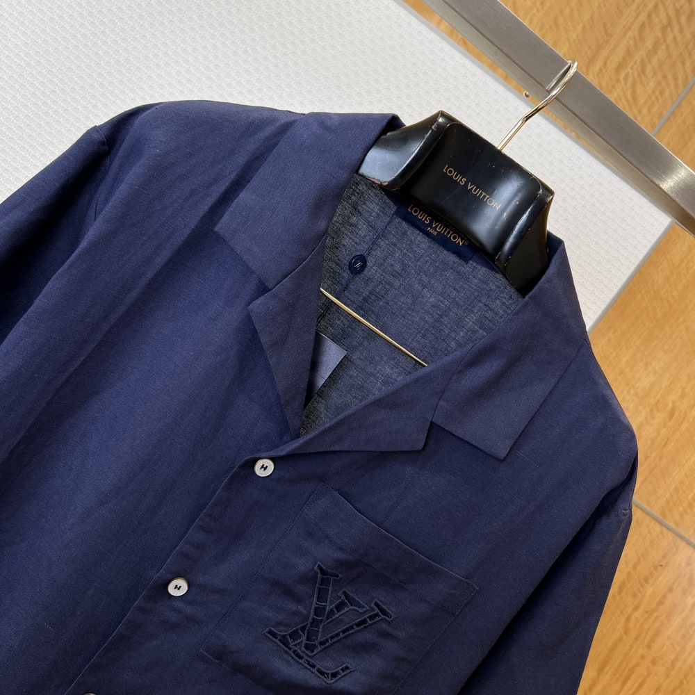 LV UNISEX SHIRT(size:S|M|L|XL)