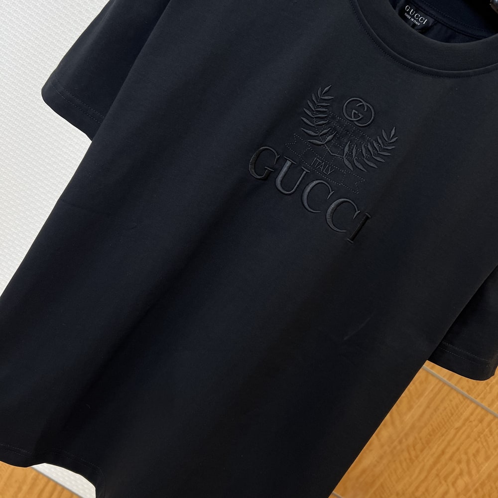 Gvc*1 UNISEX SHIRT(size:XS|S|M|L)