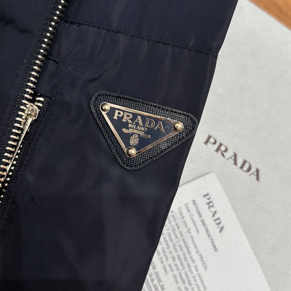 Pra*a UNISEX COAT(size:M|L|XL|XXL|XXXL)