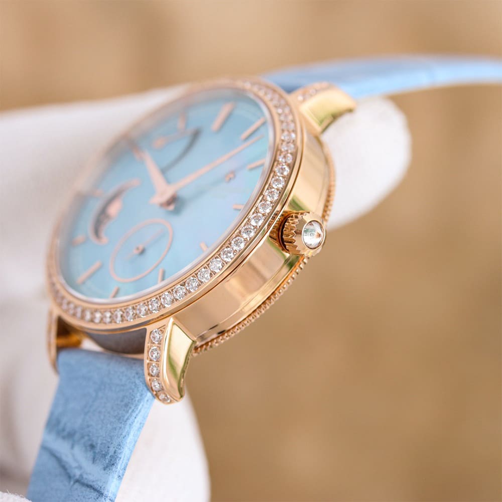 Vacheron C0nstan1n Traditionnelle Moon phase
