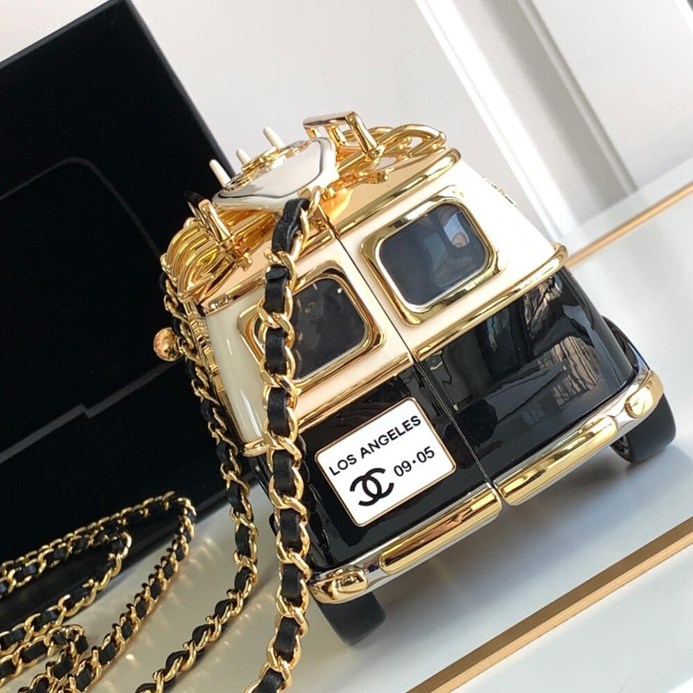 Ch**el MINI VAN MINAUDIERE(LOW STOCK)