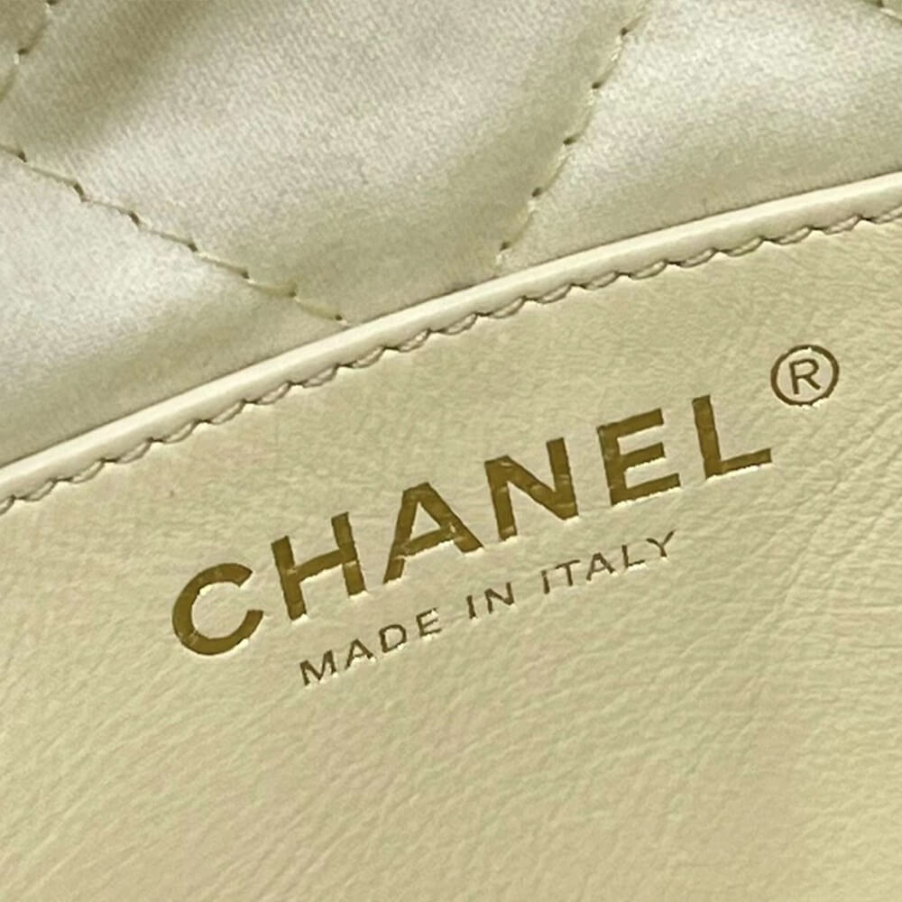 Ch**el 22 HANDBAG
