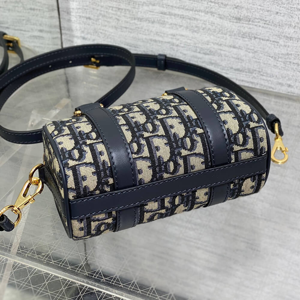 D10r Groove 16 Bag