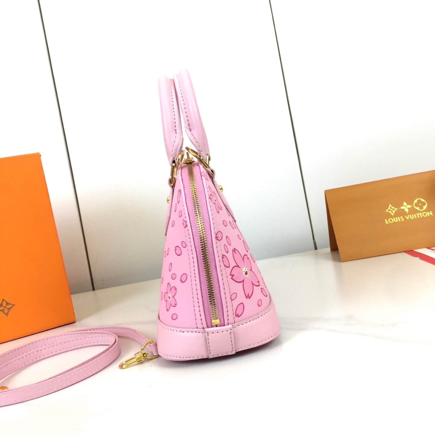 LV x TM Alma BB
