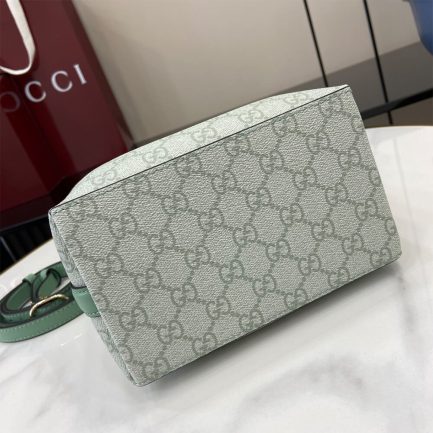GG Emblem mini bucket bag