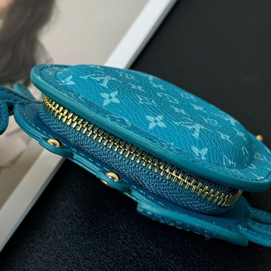 LV CRAB bag
