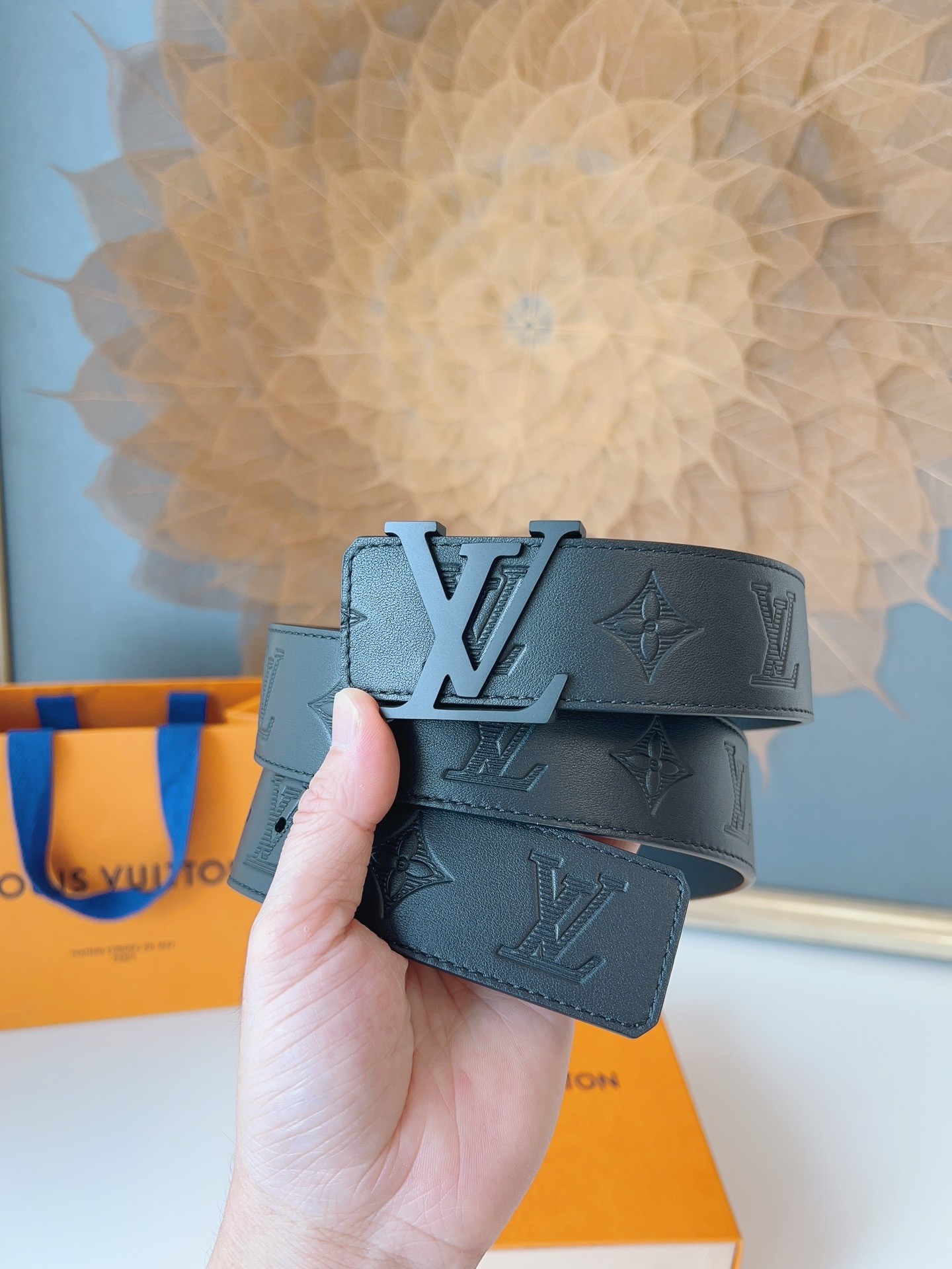 LV Belt